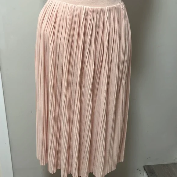Pink torrid skirt - Picture 2 of 5